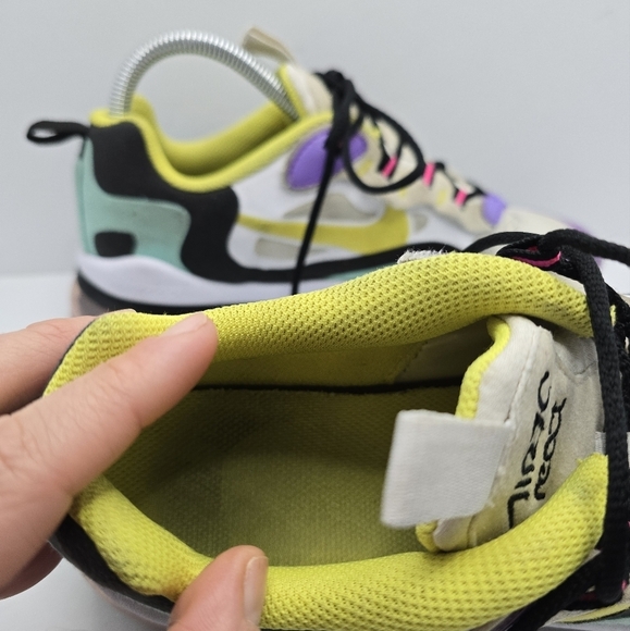 Nike | Air Max 270 React 'Bright Violet' sporty activewear sneakers | WMS 7.5 - Picture 9 of 14